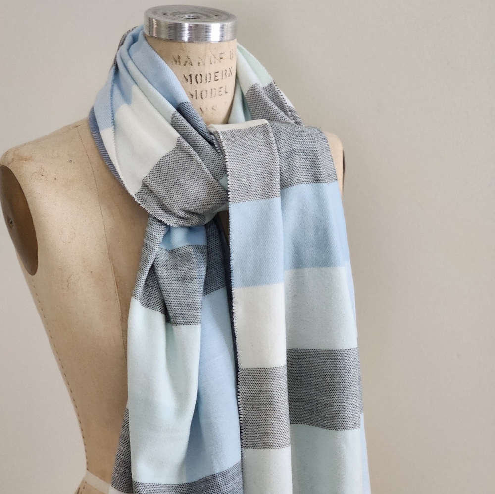 Gap Blue Plaid Pattern Long Scraf - image 1